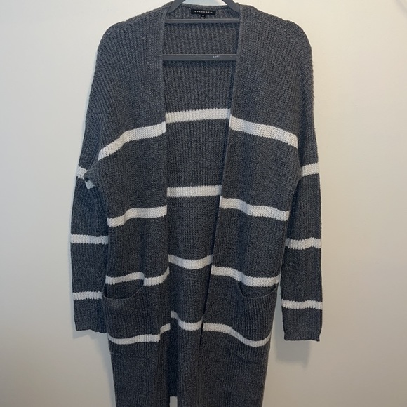 ✨SALE✨ STACCATO | Striped Knit Open Front Cardigan Sweater W/ Pockets - Picture 8 of 10